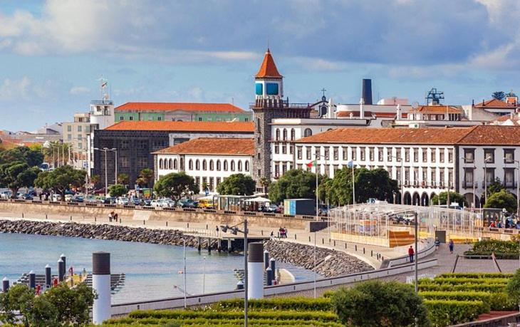 Ferienwohnung Holydays At Laureano Ponta Delgada Exterior foto